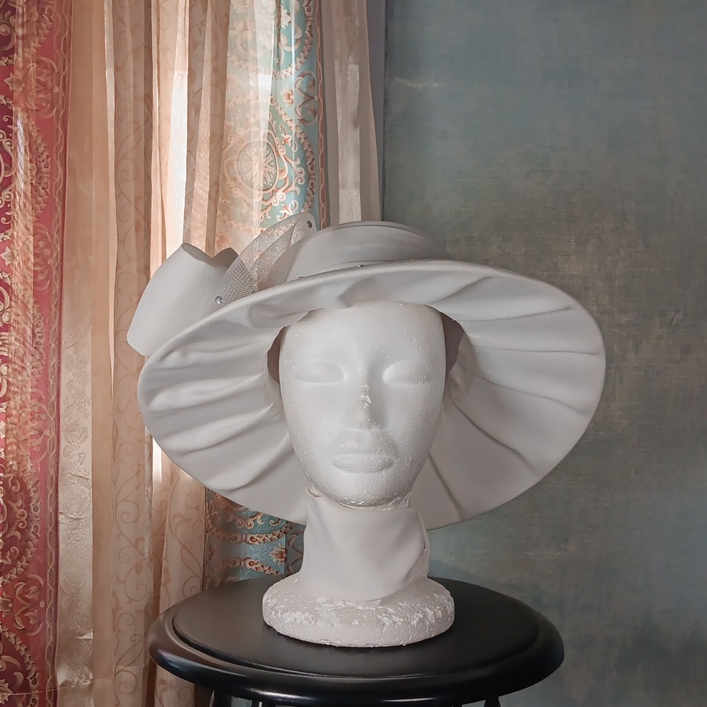 New York Summer White Summer Hat